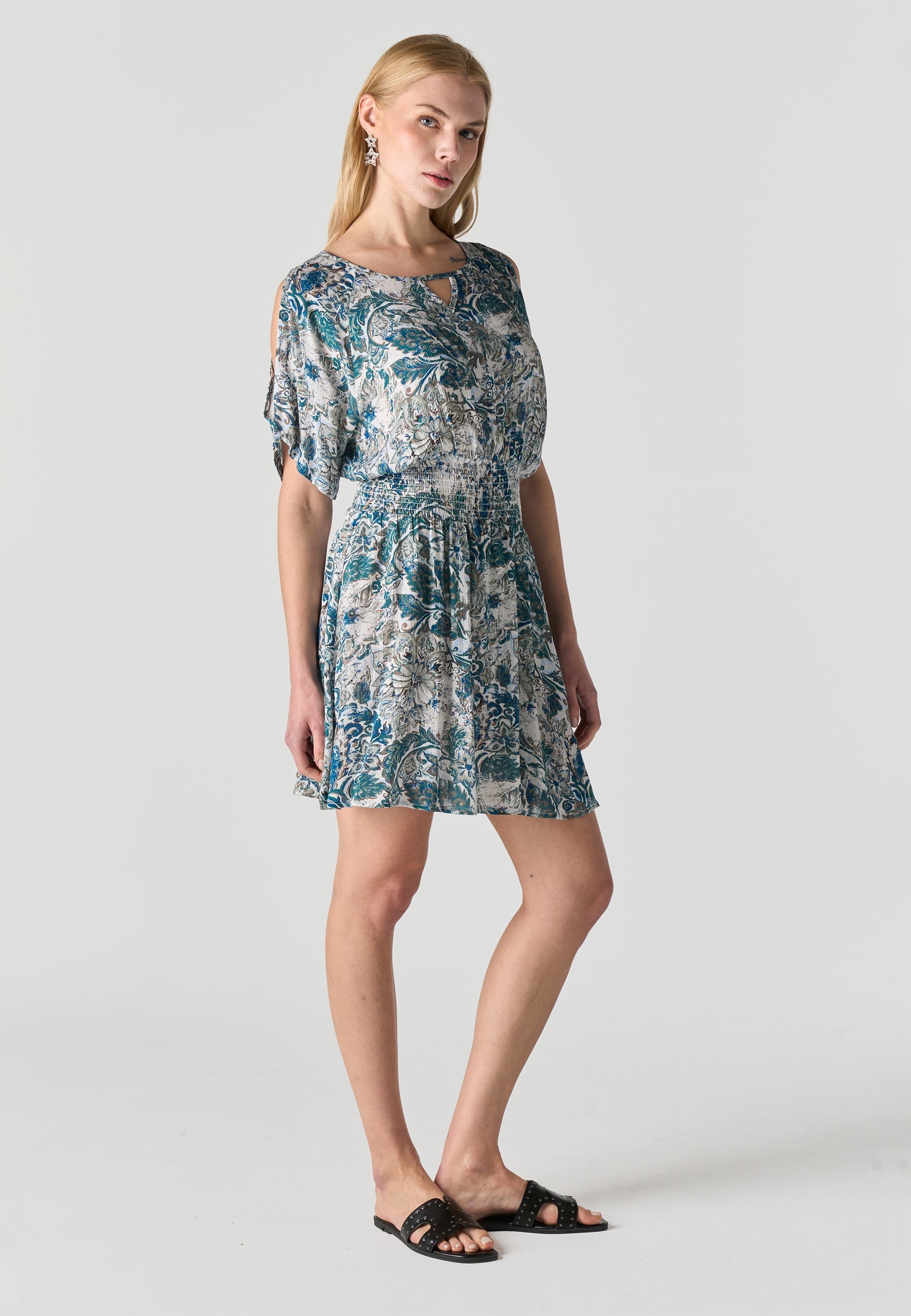 Vestido Mujer Corto Estampado Hombros Descubiertos – Koroshi Multicolor