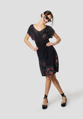 Vestido Mujer Corto Estampado Floral – Koroshi Negro