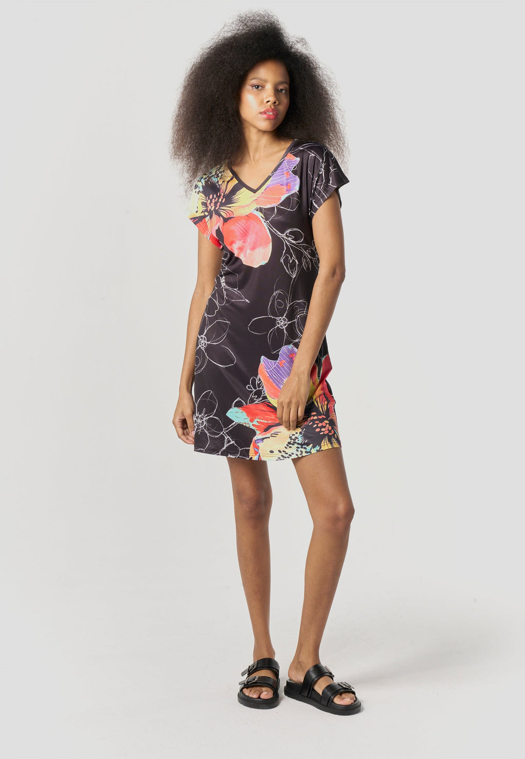 Vestido Mujer Corto Estampado Floral – Koroshi Negro