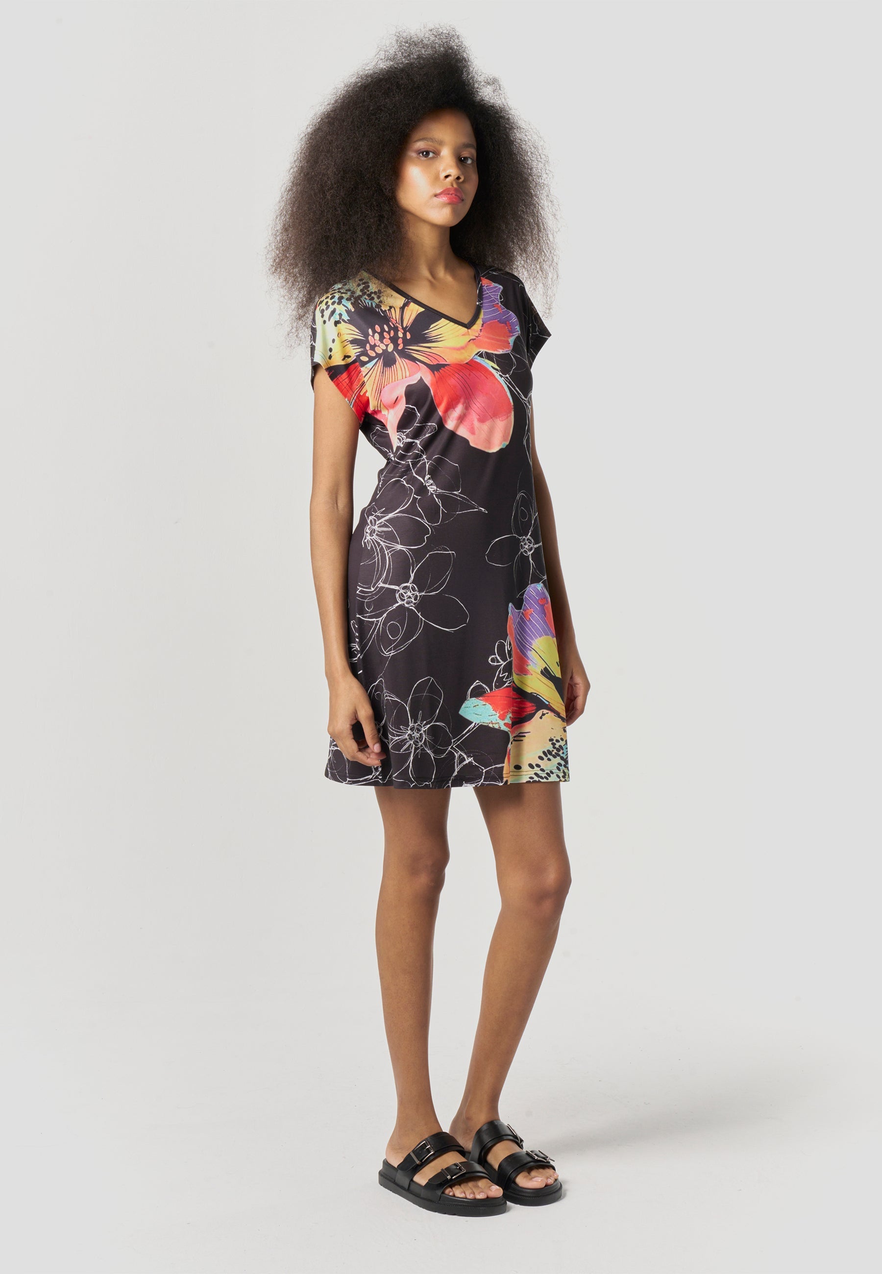 Vestido Mujer Corto Estampado Floral – Koroshi Negro