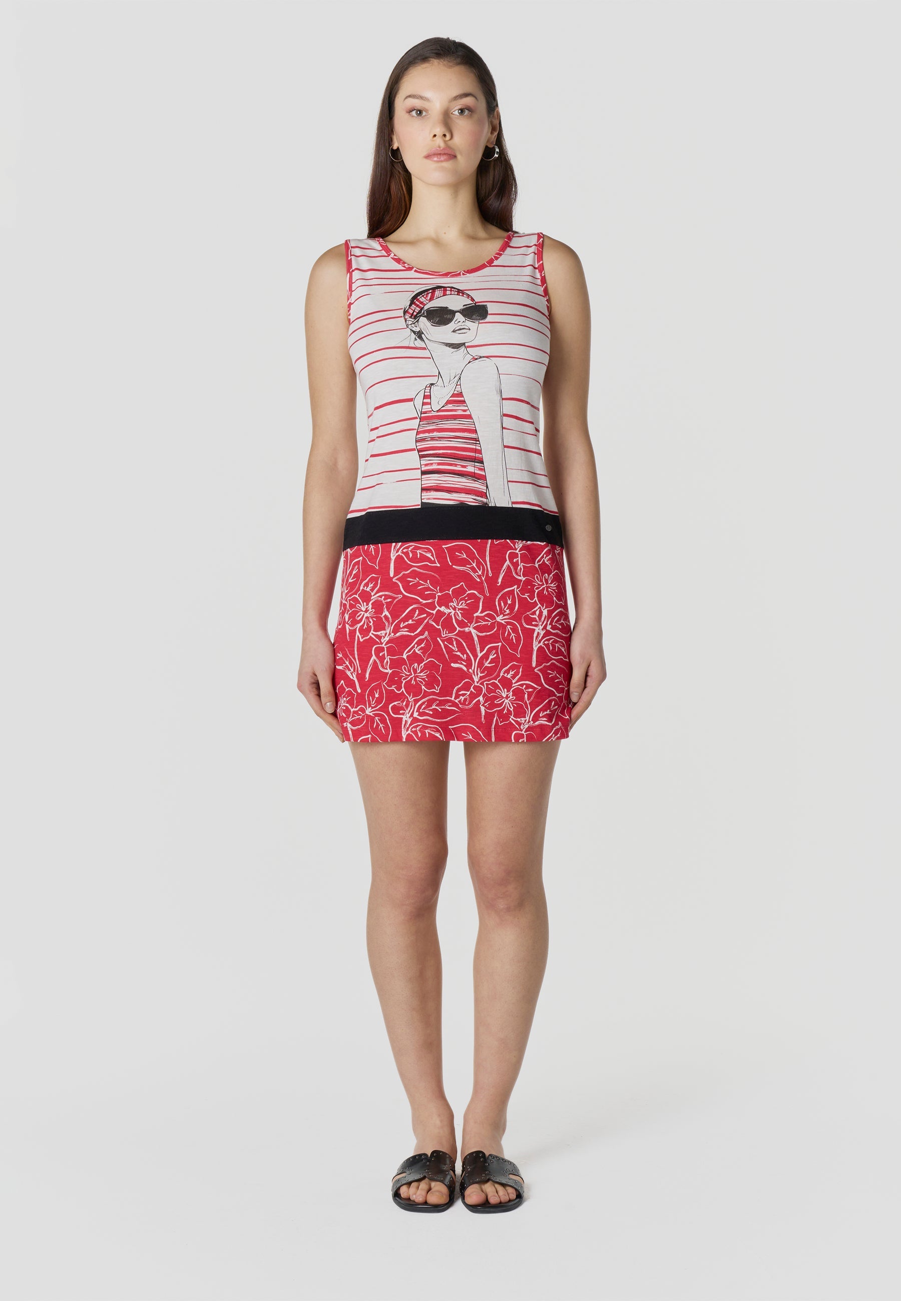 Vestido Mujer Corto Estampado Chica – Koroshi Rojo