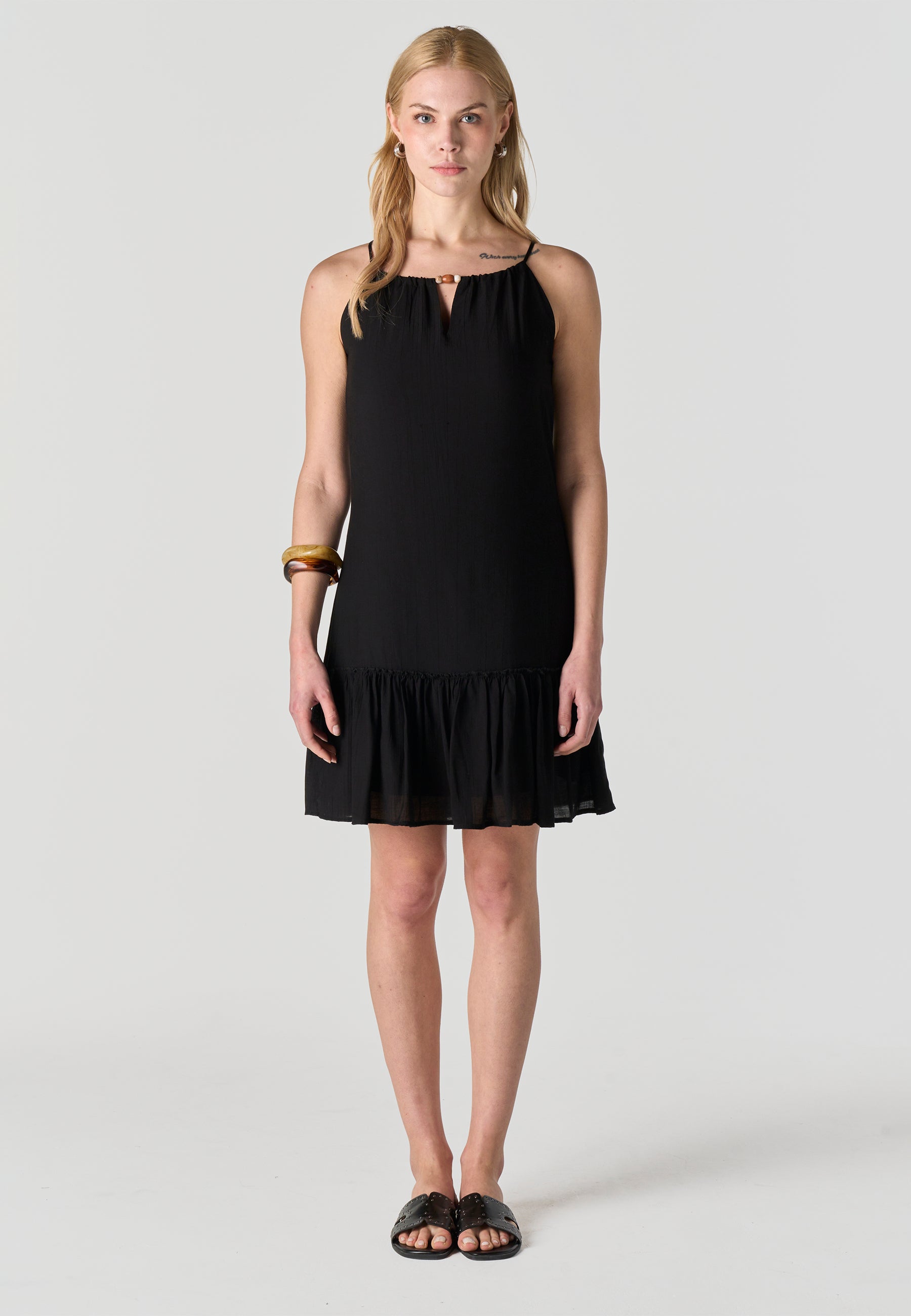 Vestido Mujer Corto Escote Halter – Koroshi Negro