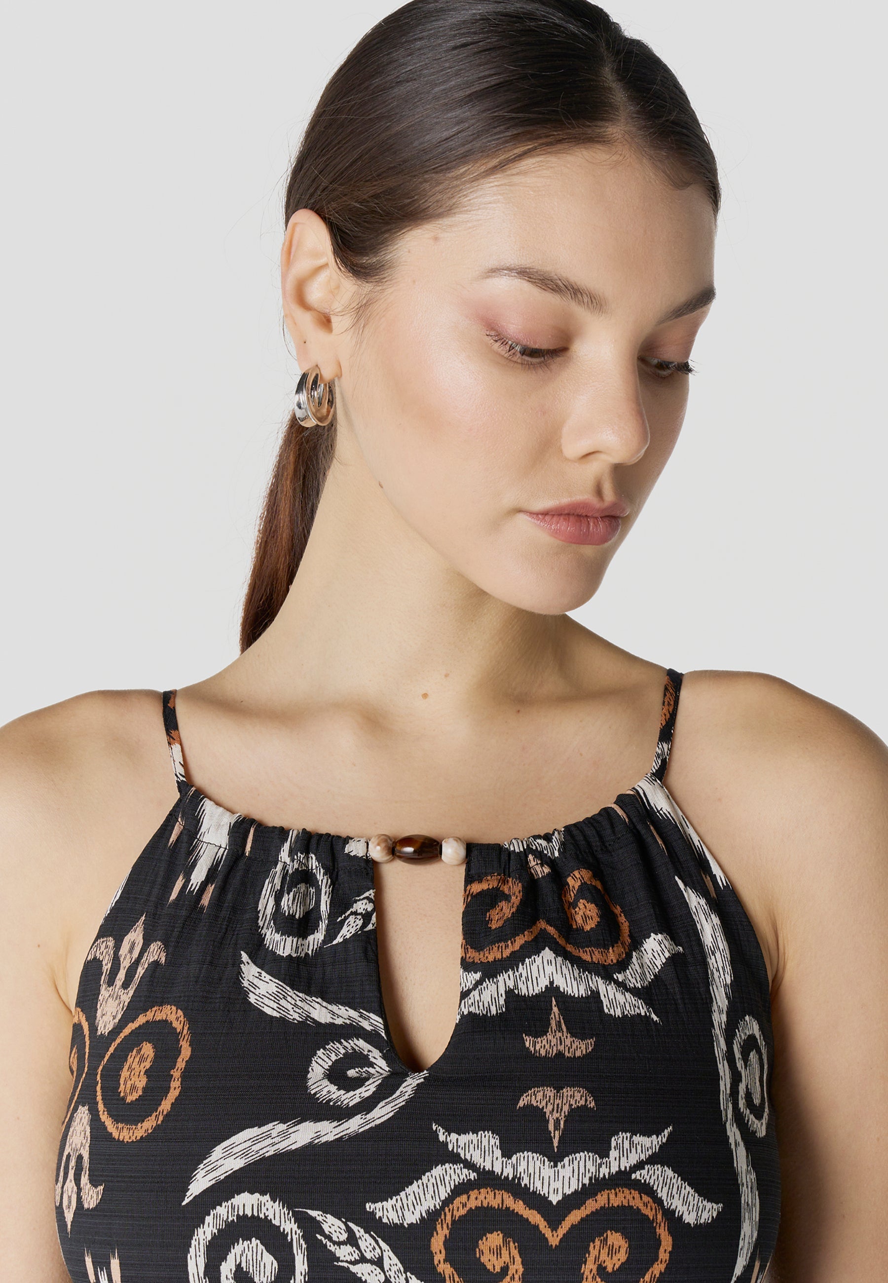 Vestido Mujer Corto Escote Halter Estampado Étnico – Koroshi Multicolor
