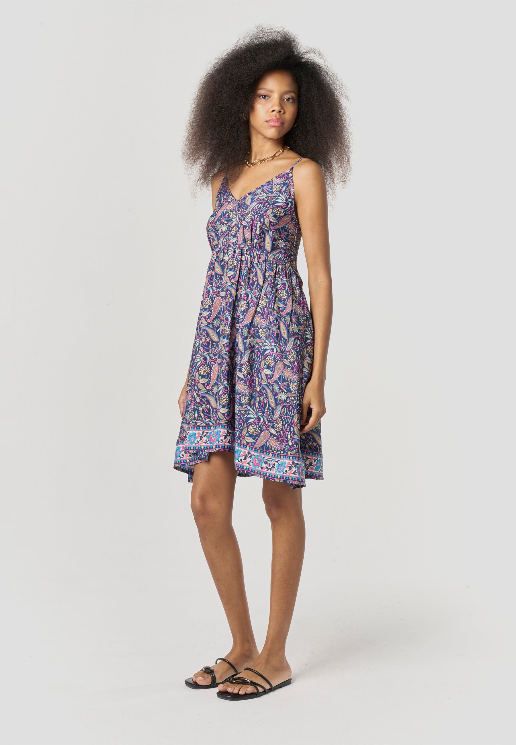 Vestido Mujer Corto Tirantes Estampado Paisley – Koroshi 2612VS76