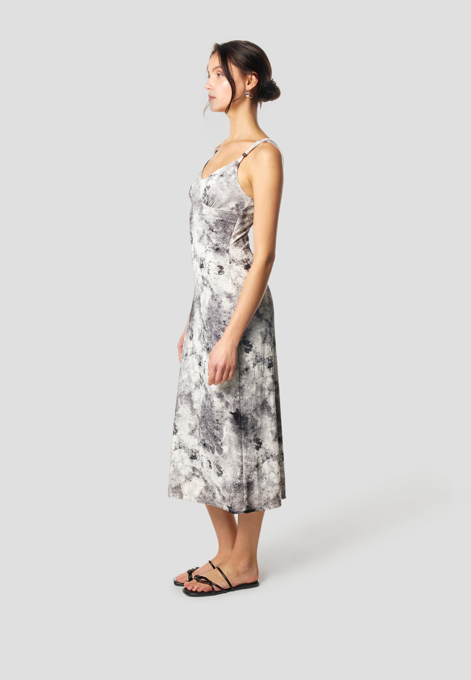 Vestido Mujer Midi Tirantes Estampado – Koroshi Gris