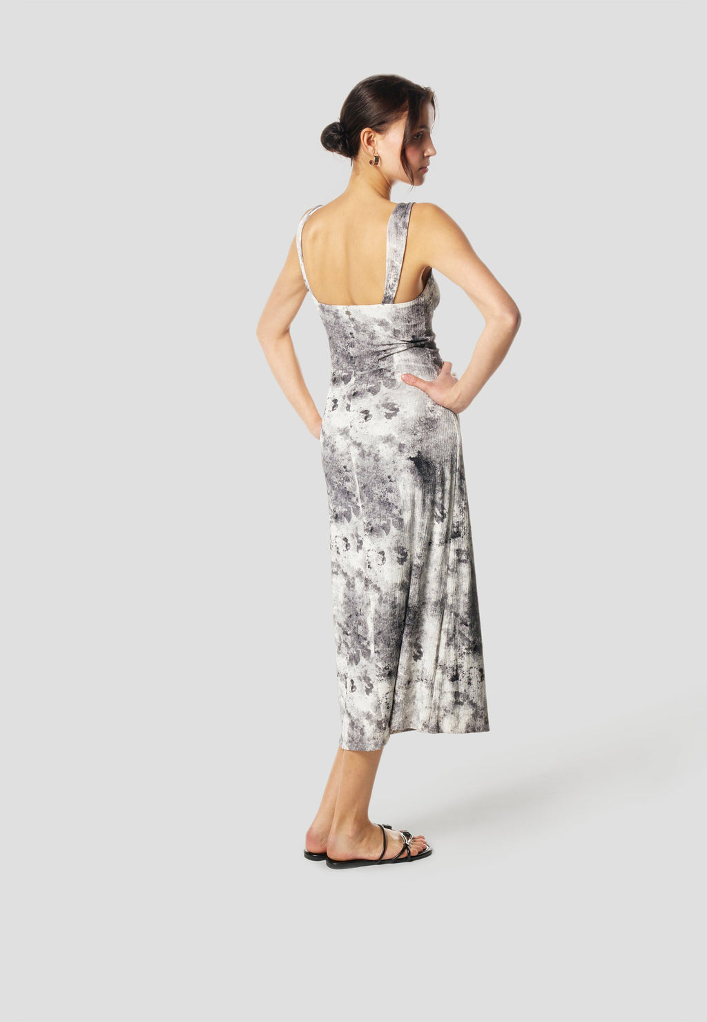 Vestido Mujer Midi Tirantes Estampado – Koroshi Gris