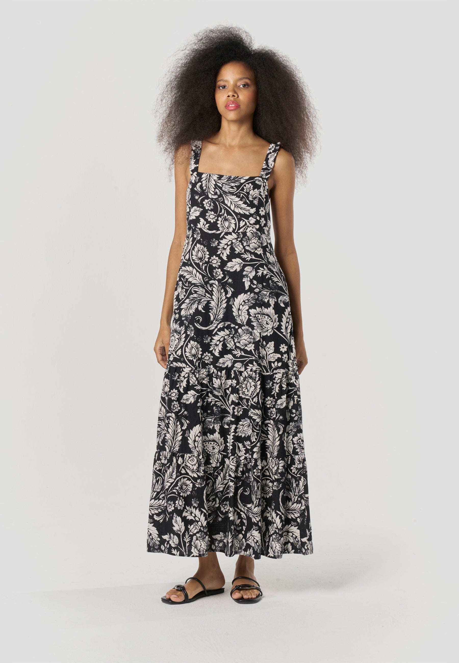 Vestido Mujer Largo Tirantes Estampado Floral – Koroshi Negro