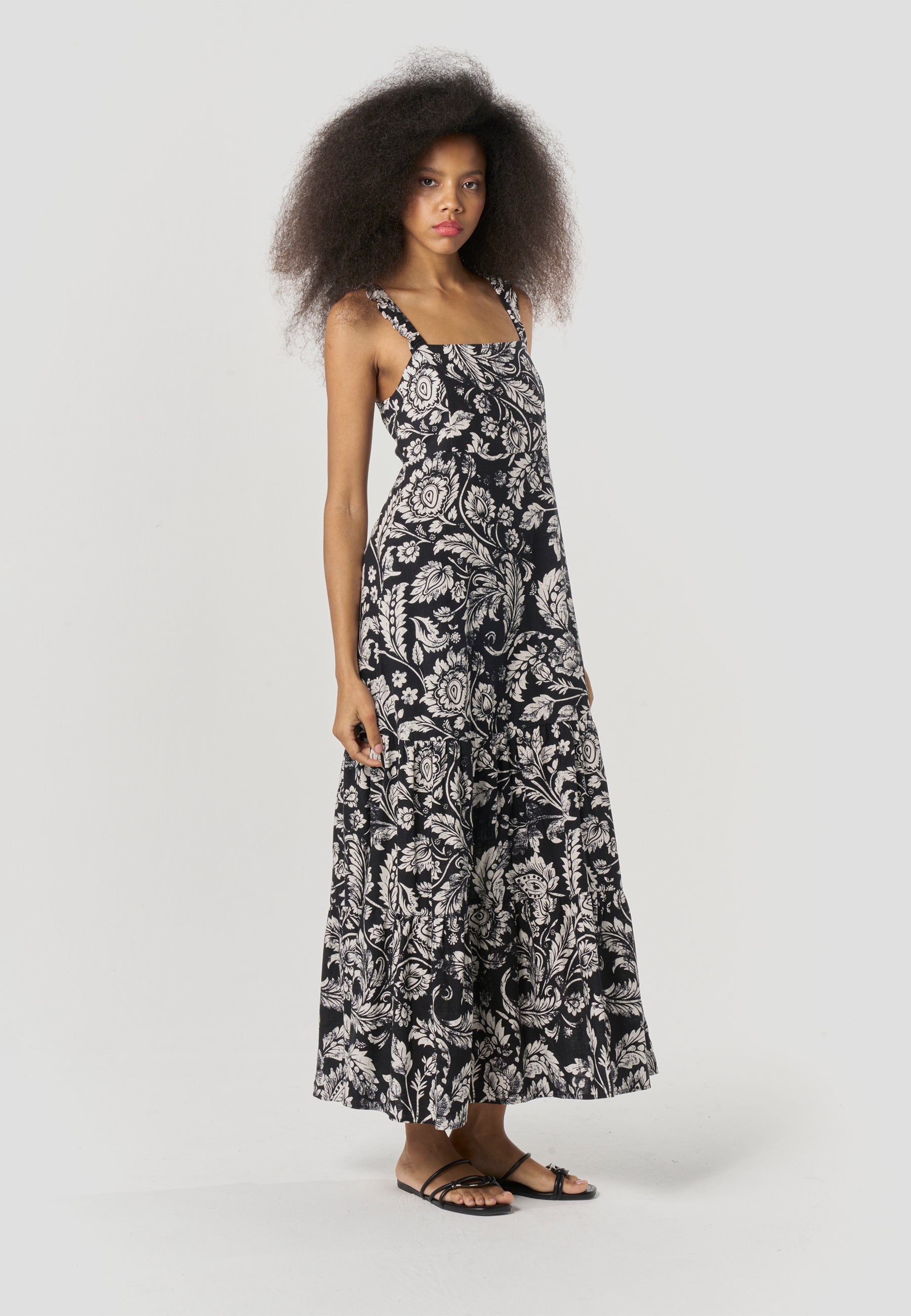 Vestido Mujer Largo Tirantes Estampado Floral – Koroshi Negro