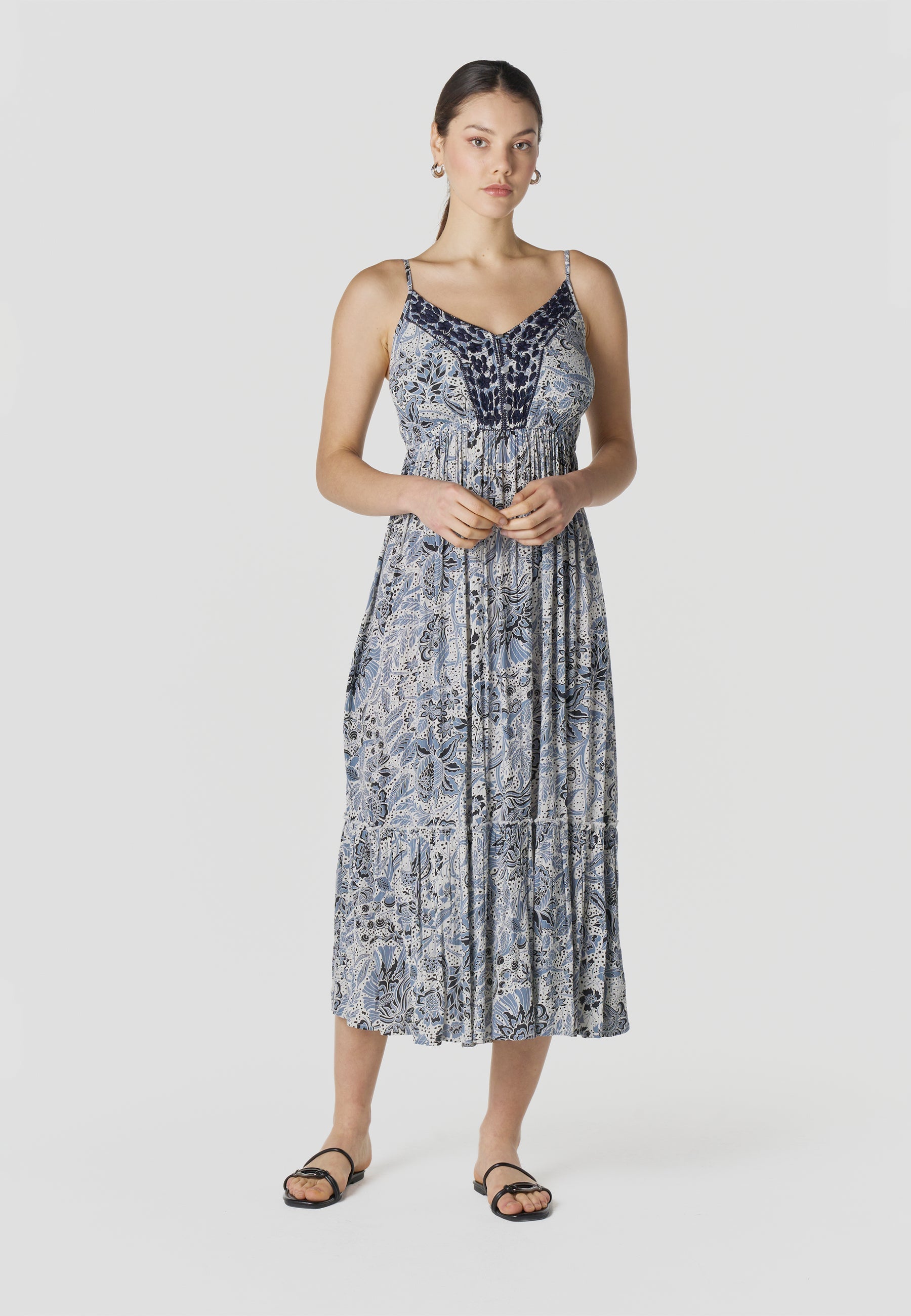 Vestido Mujer Largo Tirantes Estampado Floral – Koroshi 2612VS85