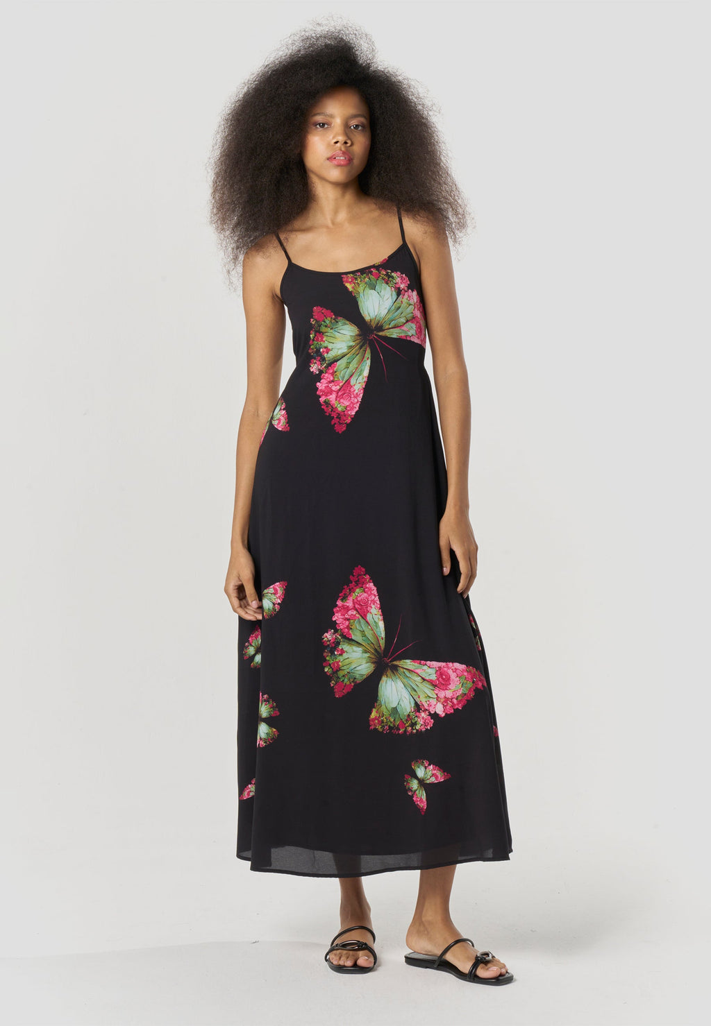Vestido Mujer Largo Fluido Tirantes Estampado Mariposas – Koroshi Negro