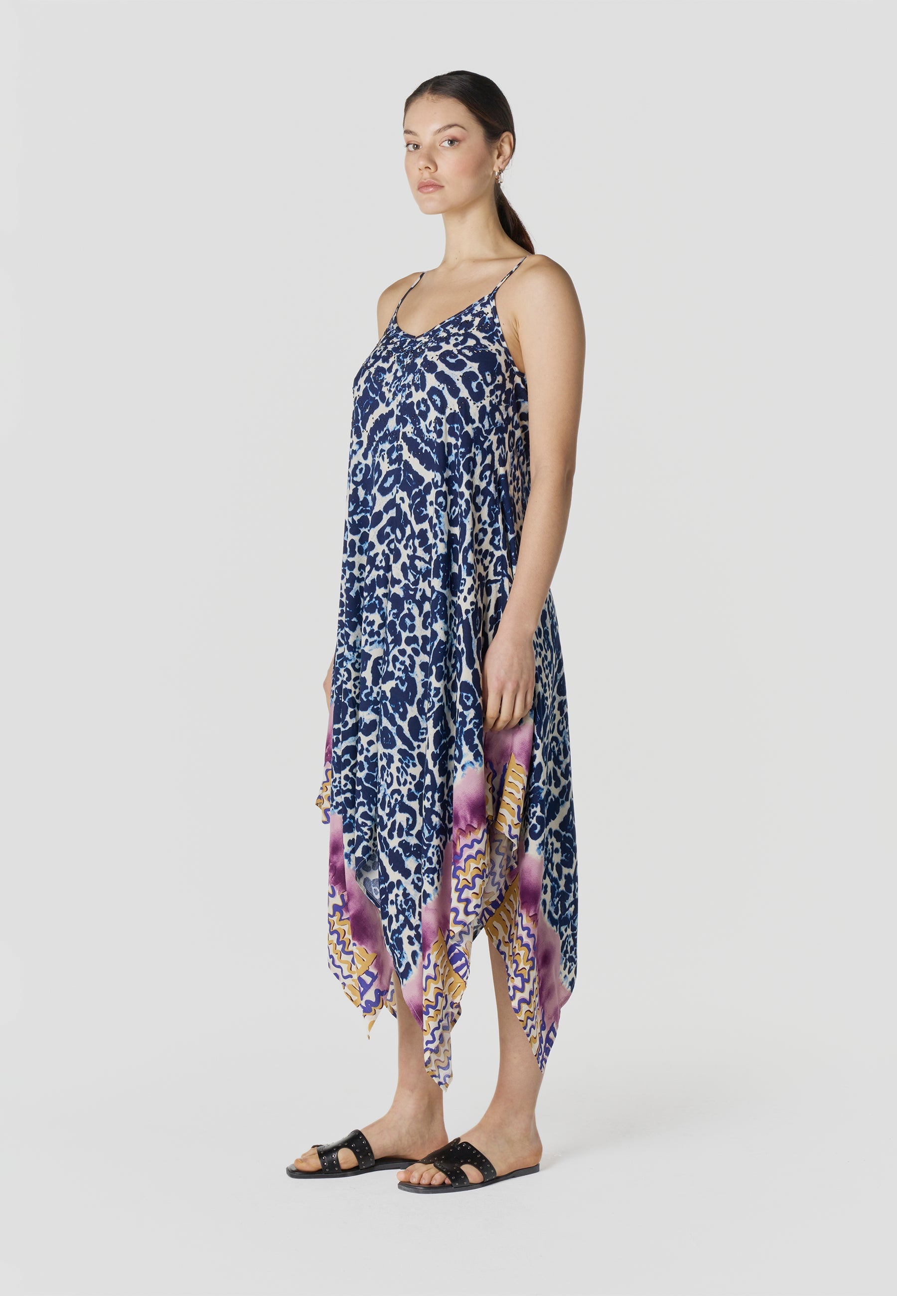 Vestido Mujer Largo Tirantes Estampado Asimétrico – Koroshi 2612VS89