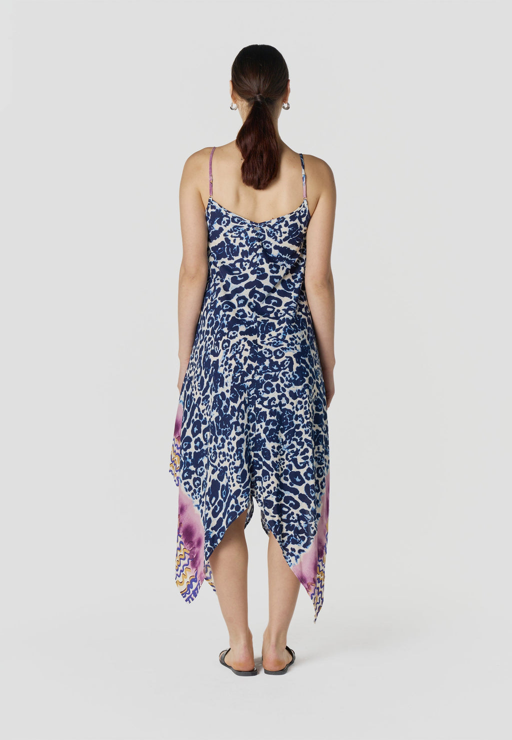 Vestido Mujer Largo Tirantes Estampado Asimétrico – Koroshi 2612VS89