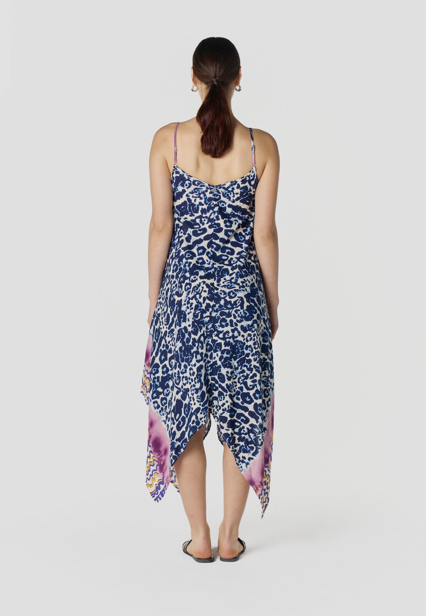Vestido Mujer Largo Tirantes Estampado Asimétrico – Koroshi 2612VS89