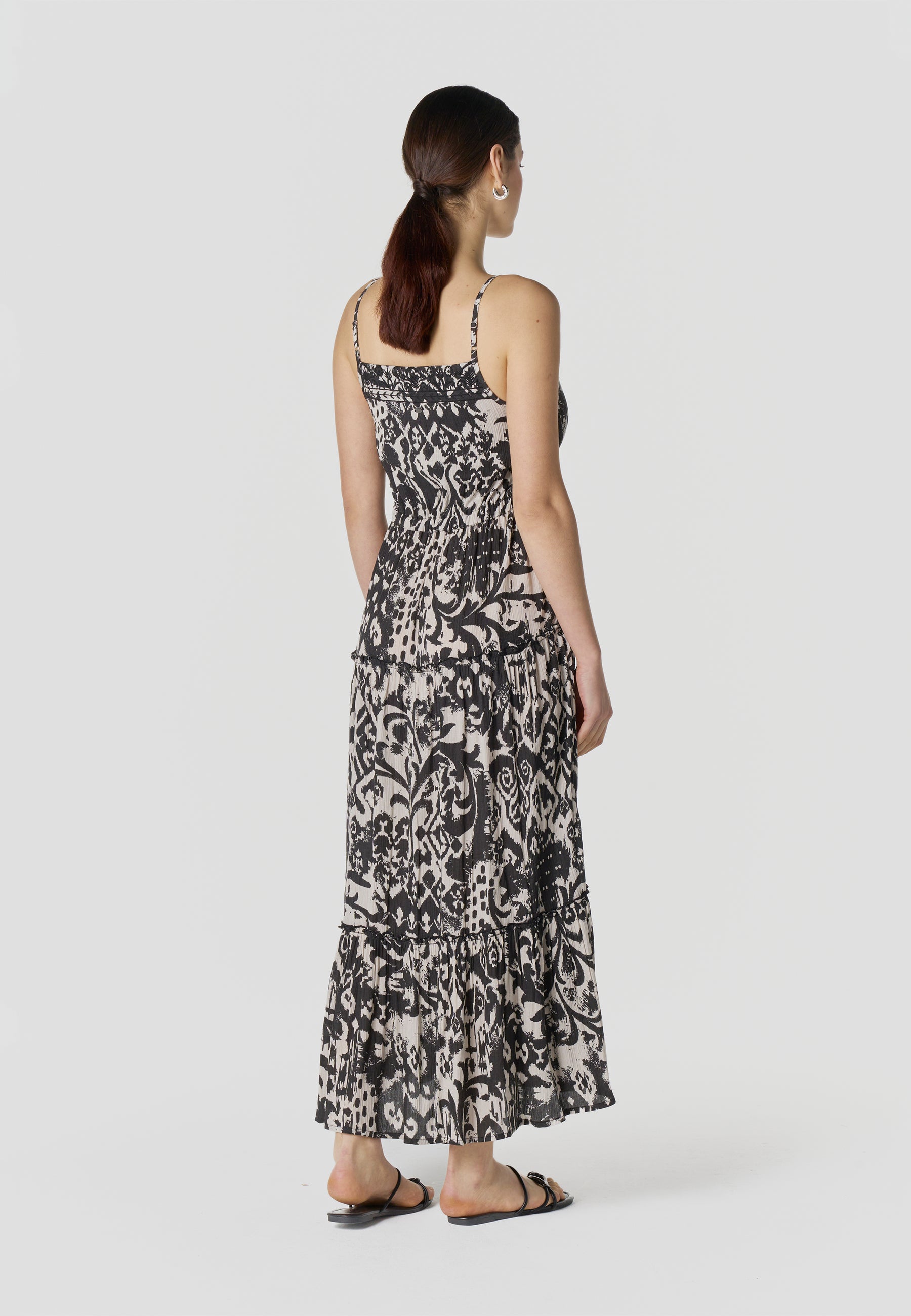 Vestido Mujer Largo Tirantes Estampado Fluido – Koroshi 2612VS90