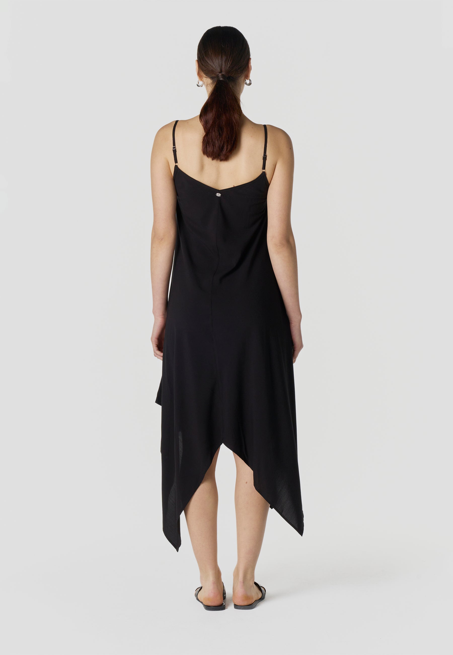 Vestido Mujer Largo Tirantes Estampado Mandala Asimétrico – Koroshi 2612VS91