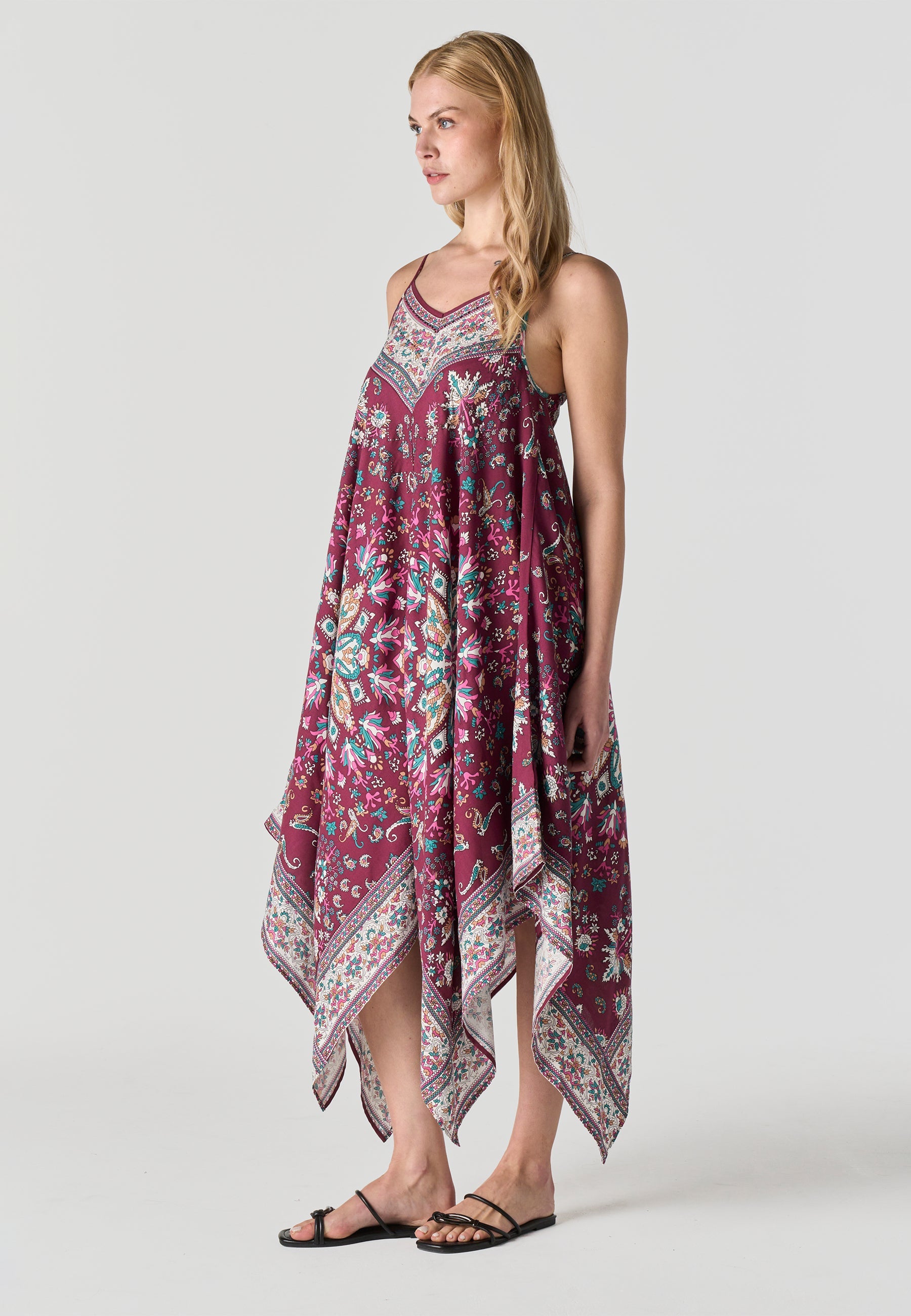 Vestido Mujer Largo Tirantes Estampado Pañuelo Asimétrico – Koroshi Granate