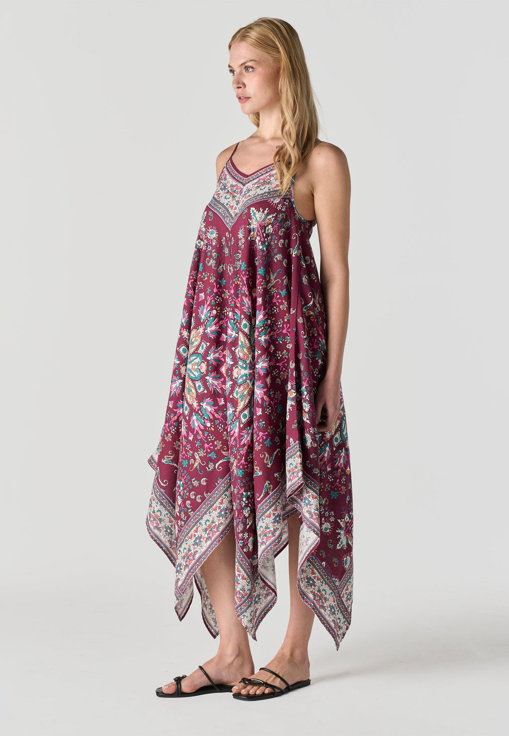 Vestido Mujer Largo Tirantes Estampado Pañuelo Asimétrico – Koroshi Granate