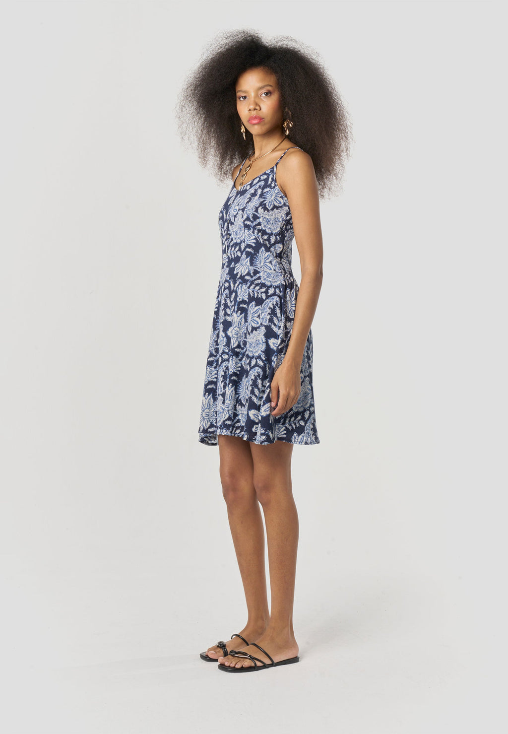 Vestido Mujer Corto Tirantes Estampado Floral – Koroshi Marino