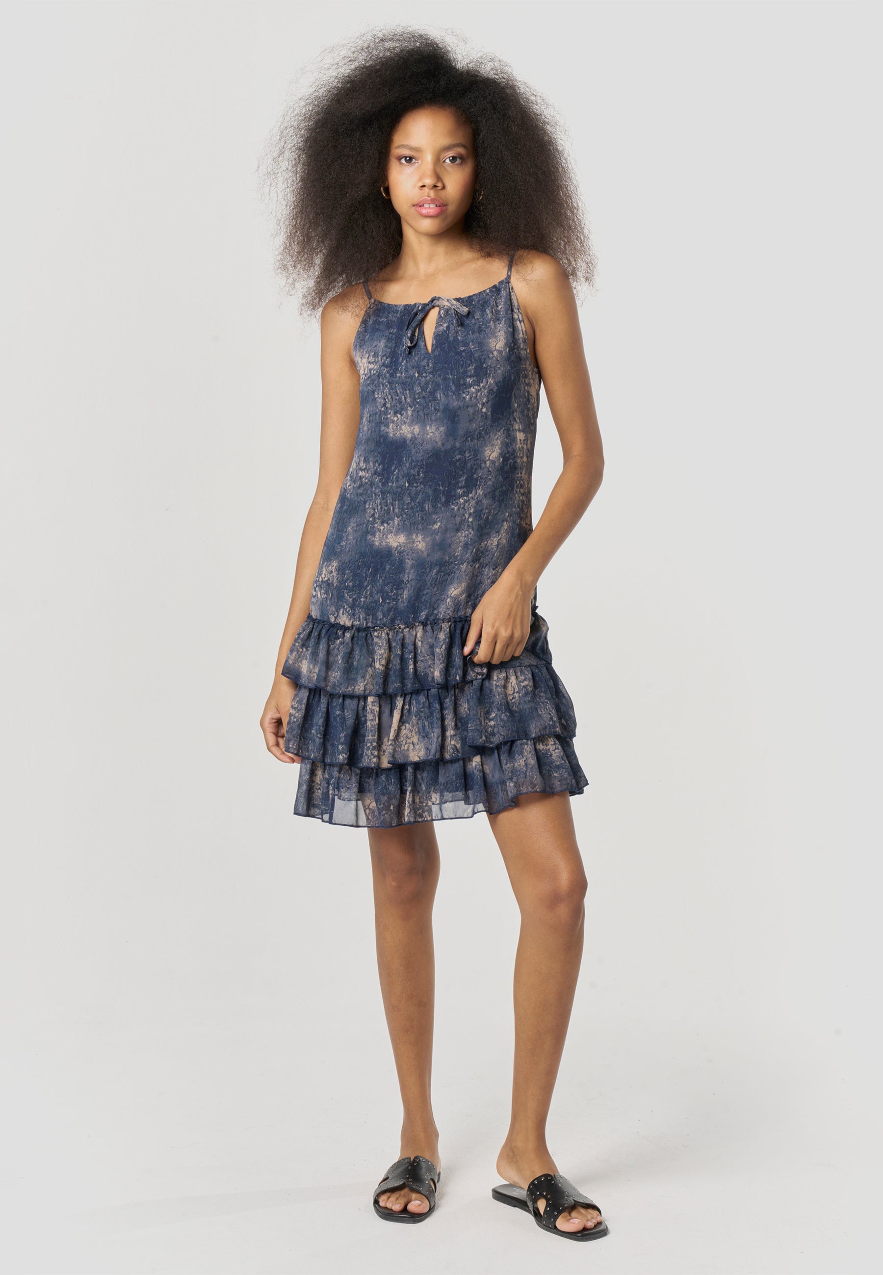 Vestido Mujer Corto Tirantes Estampado Volantes – Koroshi Azul