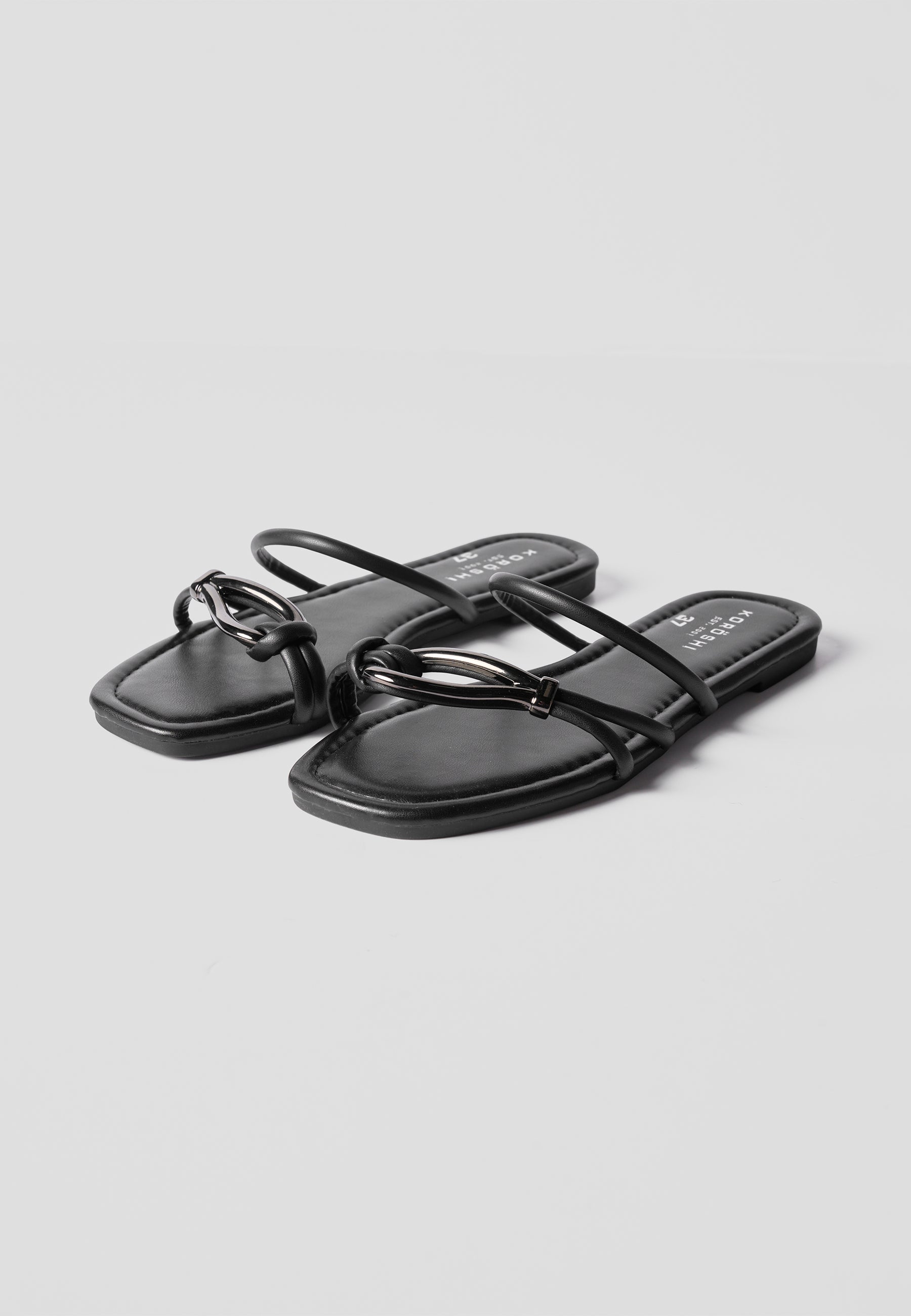 Sandalias Planas Mujer Tiras Finas – Koroshi Negra