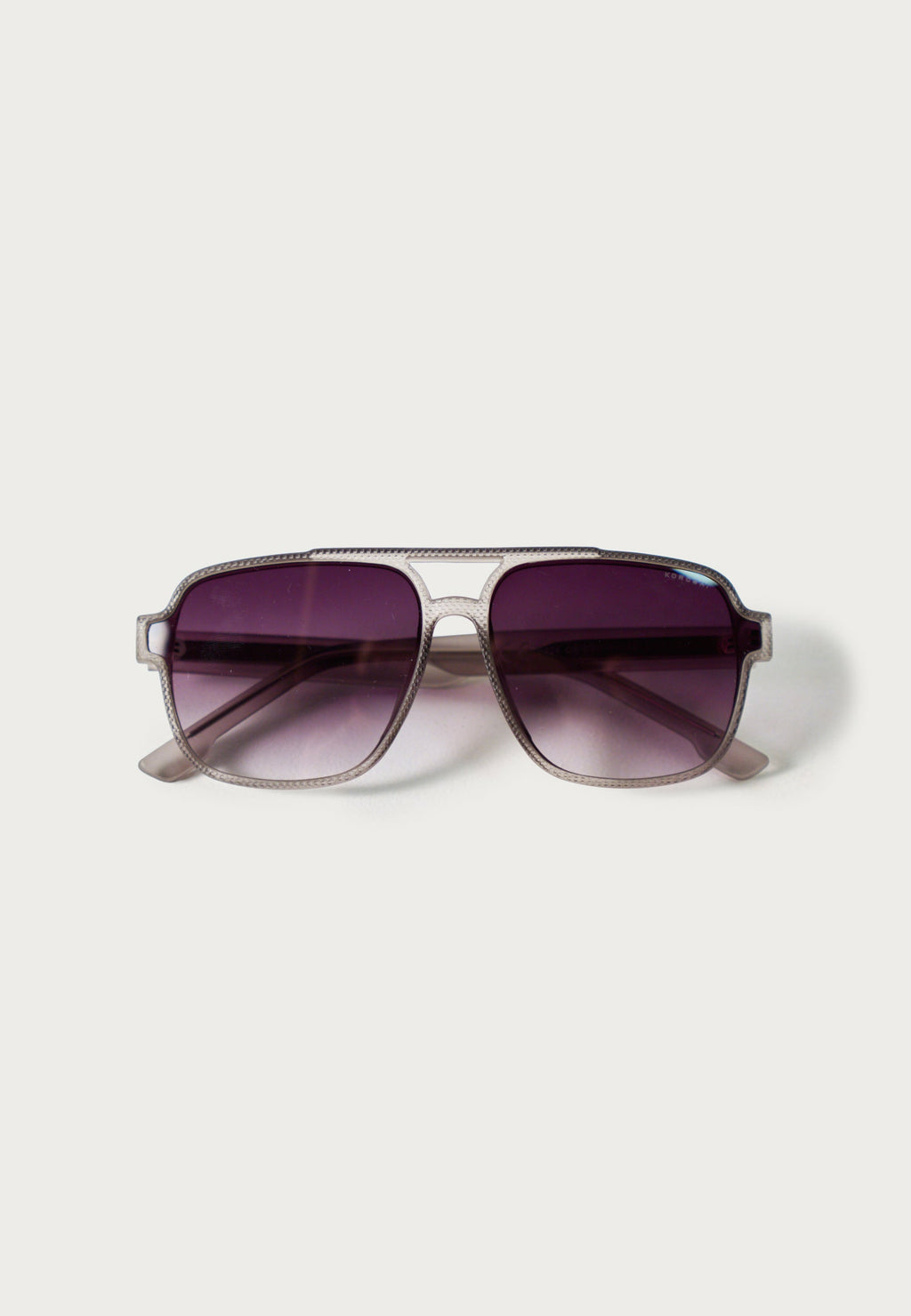 Gafas de Sol Hombre Rectangulares Gris Montura Transparente Lentes Degradadas Efecto Smoke Prot. UV – KOROSHI