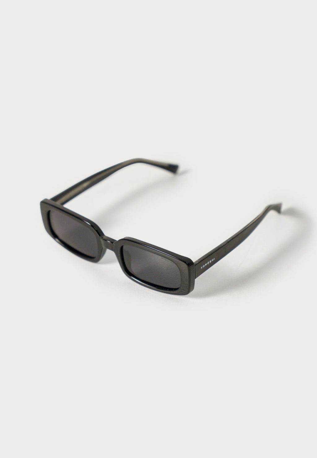 Gafas de Sol Mujer Rectangulares Negras Lentes Polarizadas Efecto Ahumado Prot. UV – KOROSHI