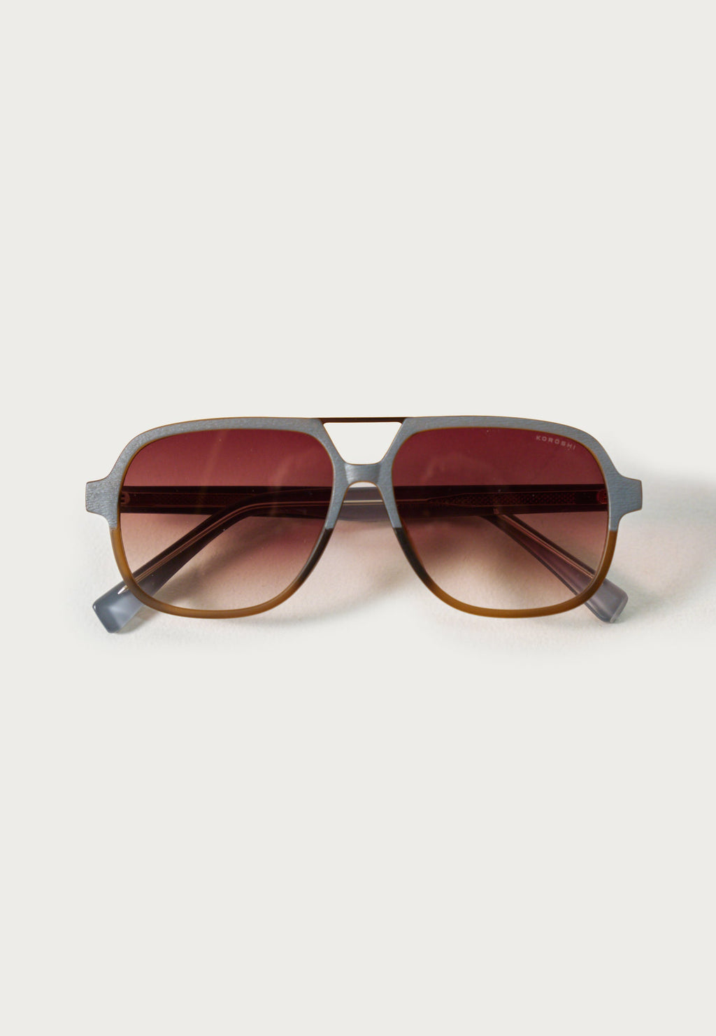 Gafas de Sol Hombre Rectangulares Gris Lentes Degradadas Prot. UV – KOROSHI