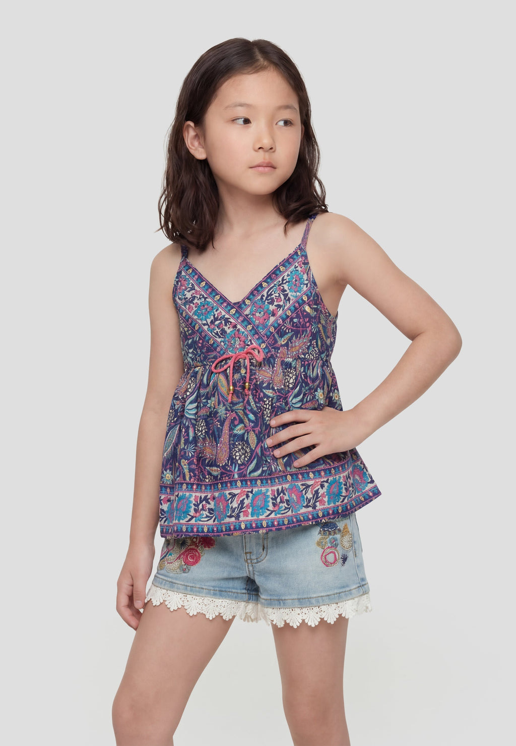 Blusa Niña Tirantes con Lazo Estampada Viscosa Azul Marino | Koroshi