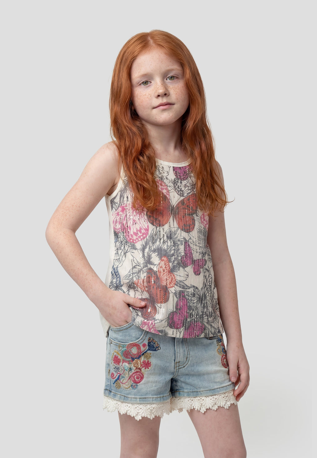 Top Tirantes Brillos Blanco Estampado Niña – Koroshi