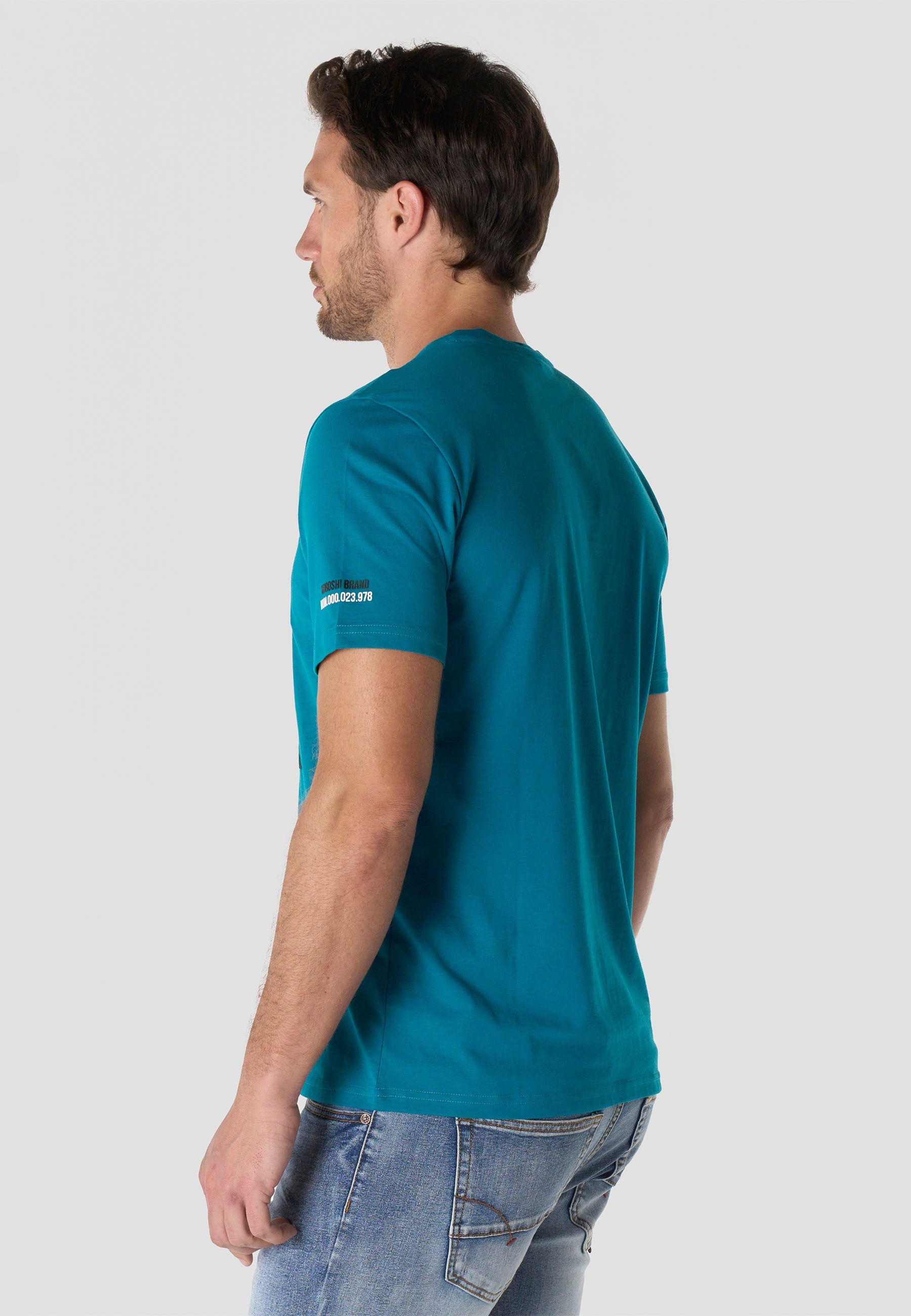Camiseta Hombre Manga Corta Estampada Verde Oscuro Cuello Redondo Regular Fit – KOROSHI