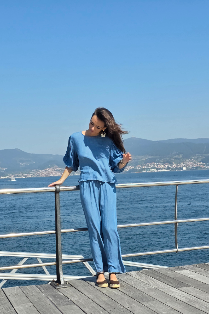 Pantalón Azul Jeans Claro con Cintura Elástica