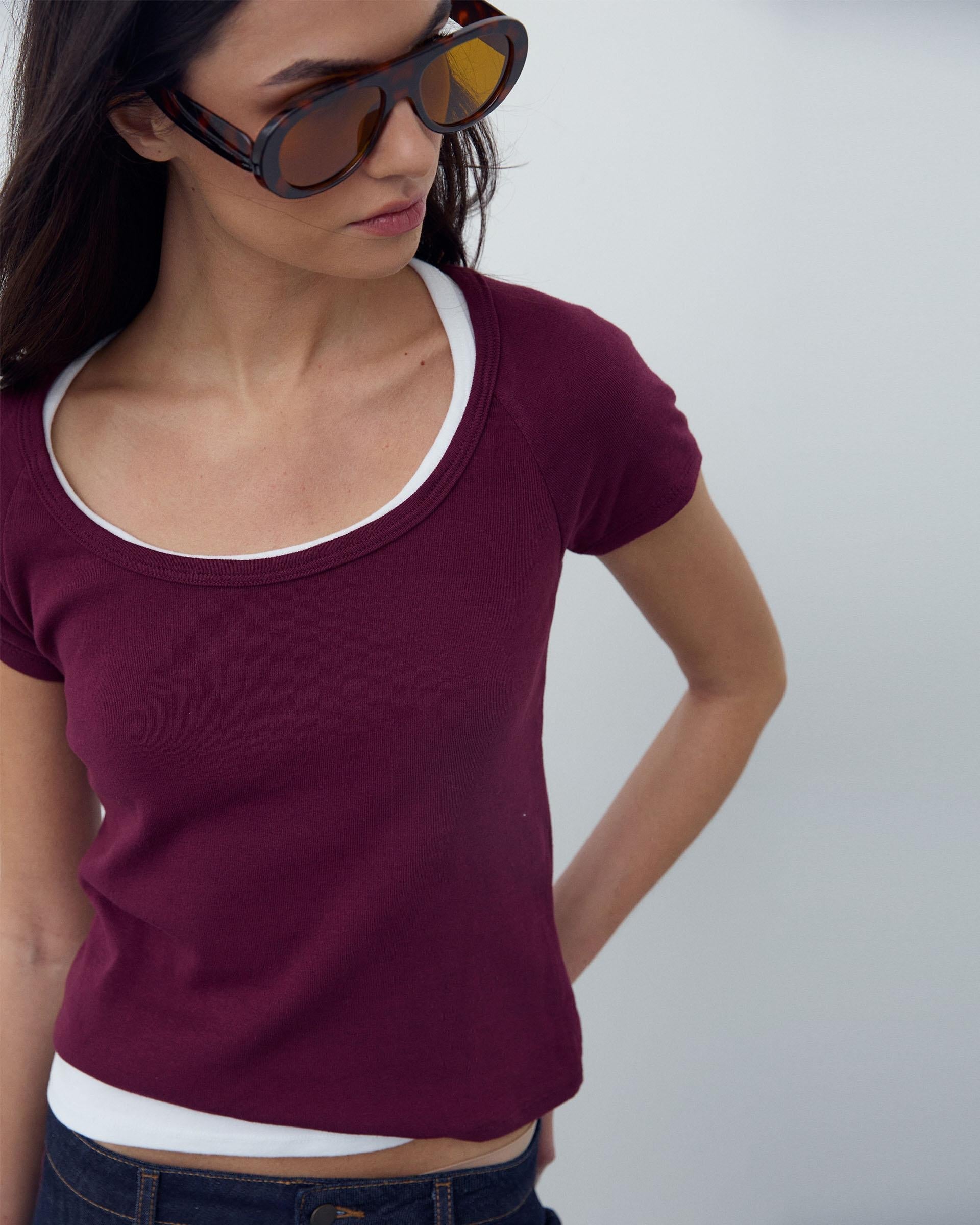 Camiseta Escote Redondo Granate