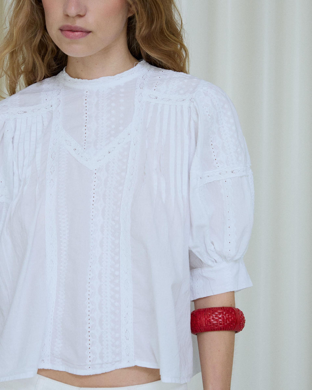 Blusa Manga Francesa Puntillas Jaretas Blanca