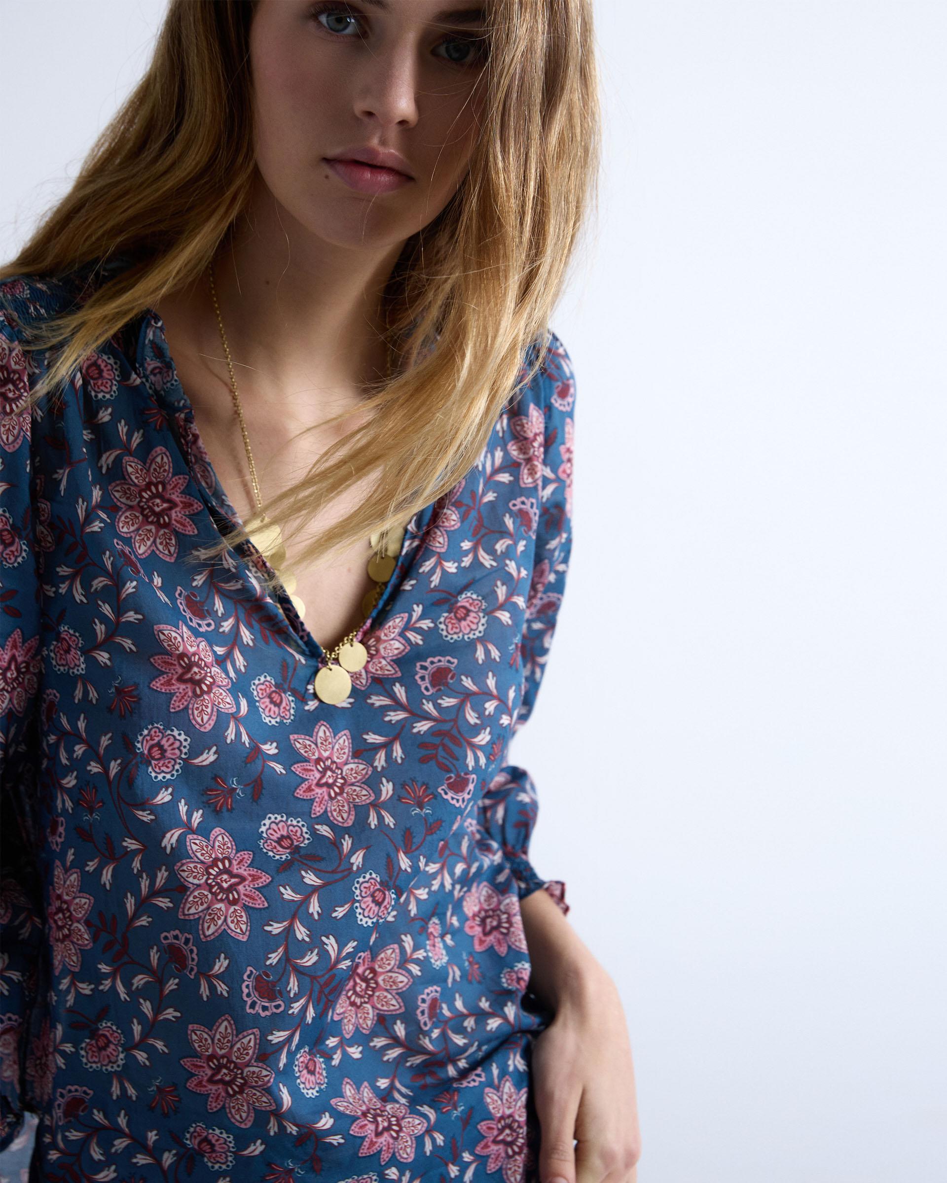 Blusa Estampado Floral Azul