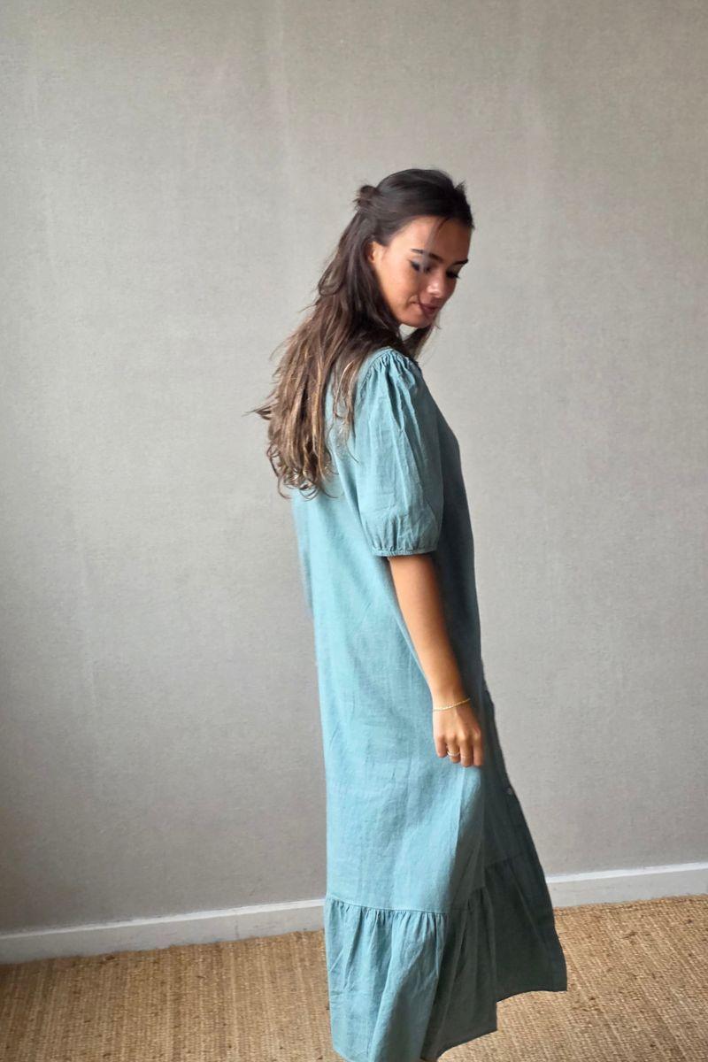 Vestido de botones tipo lino verde bonito