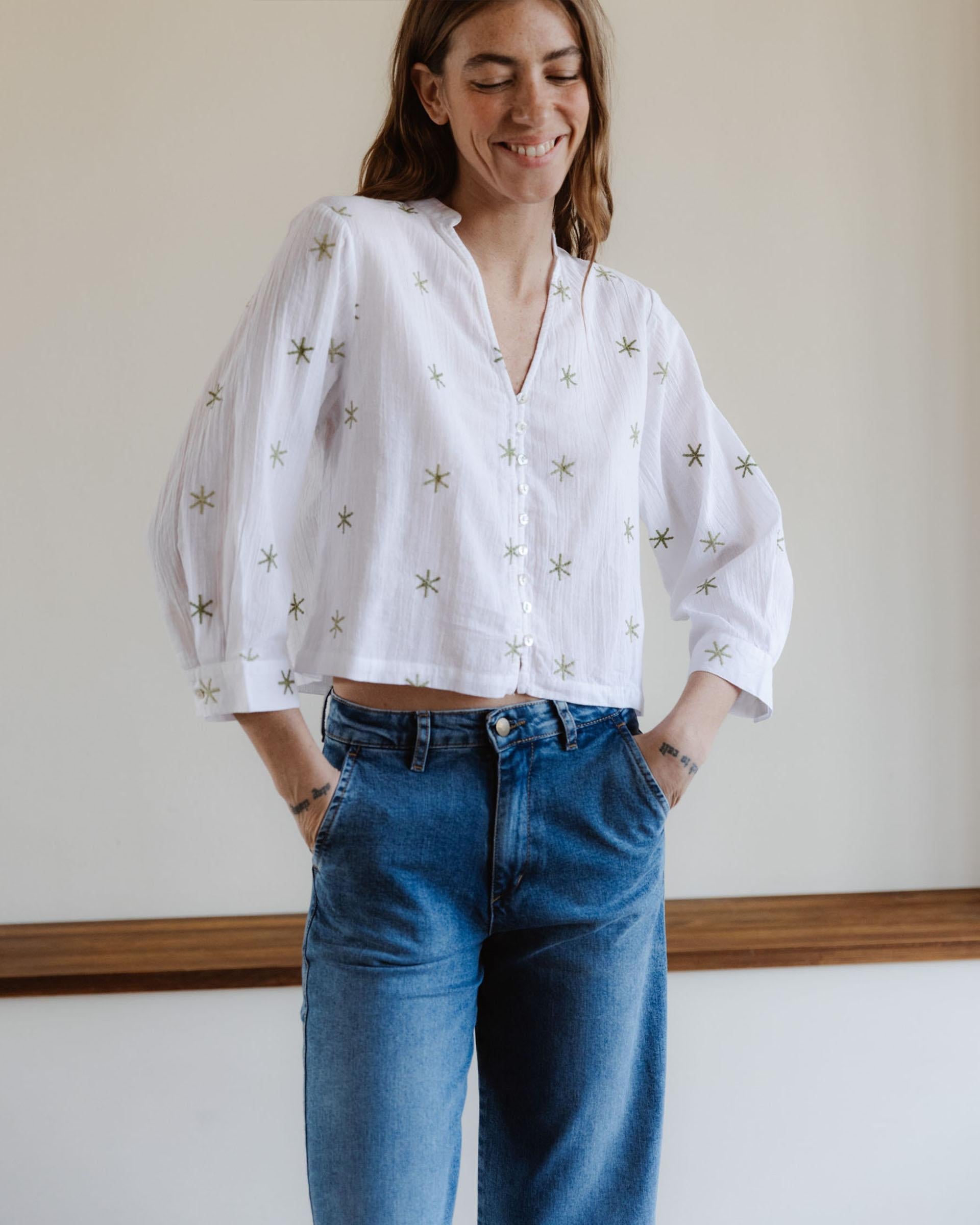 Blusa Bordados Soles Blanca