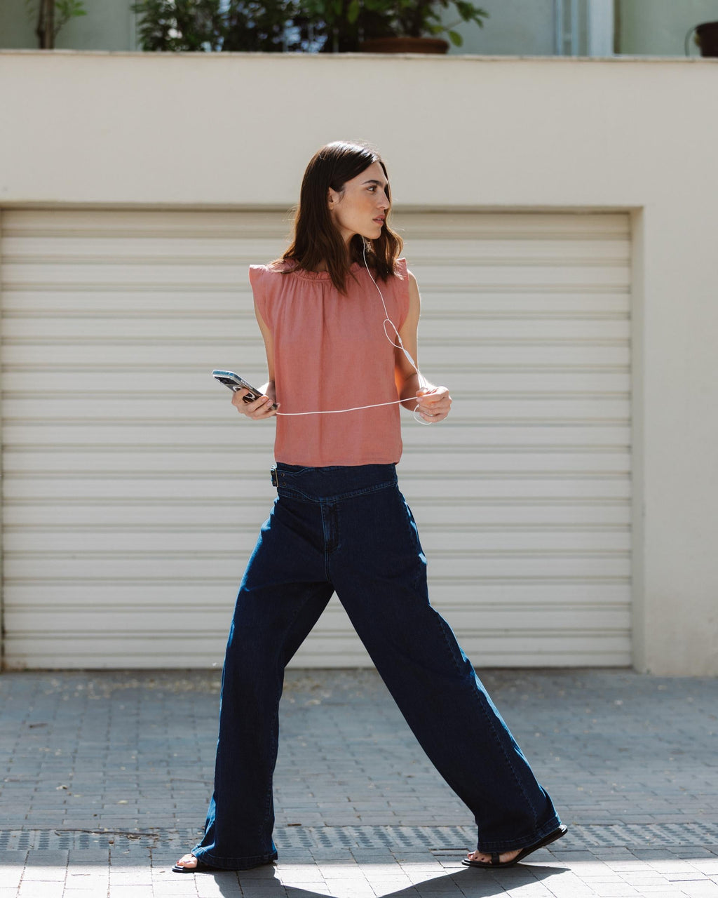 Jeans Cinturón Hebilla Lateral Azul Oscuro