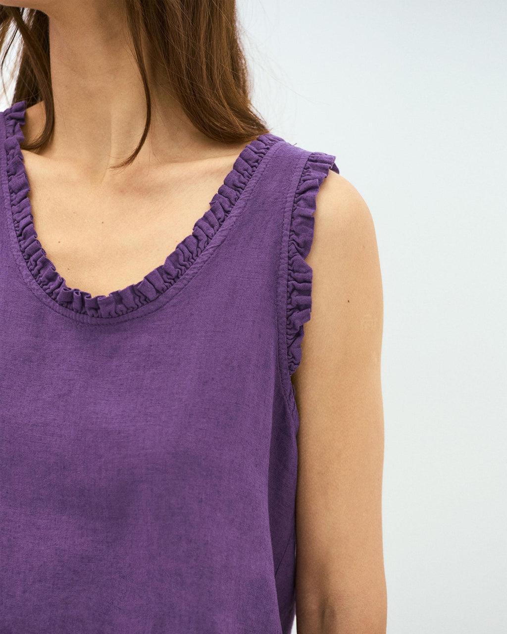 Top Tirante Ancho Volantes Con Lino Morado