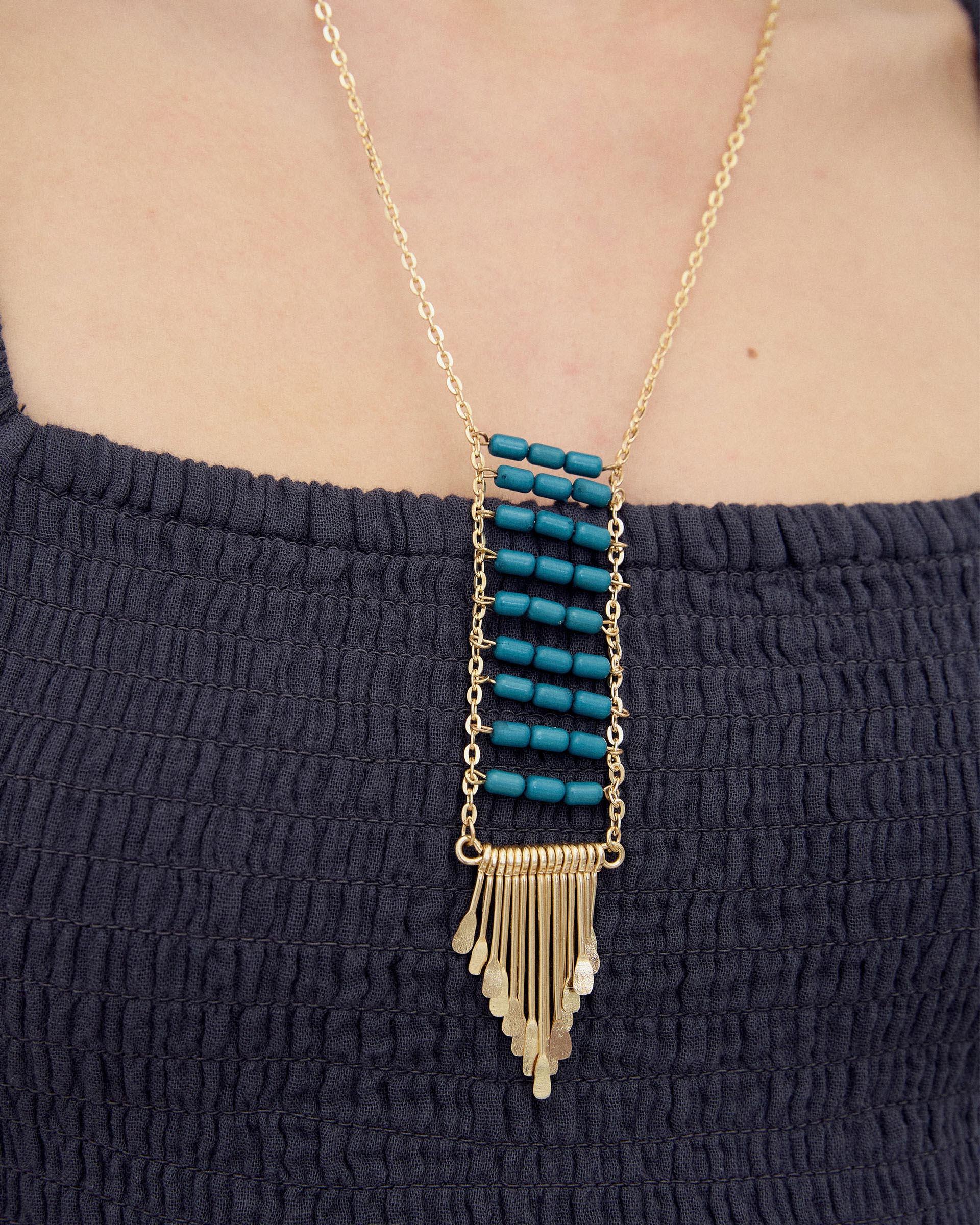 Collar Étnico Flecos Oro