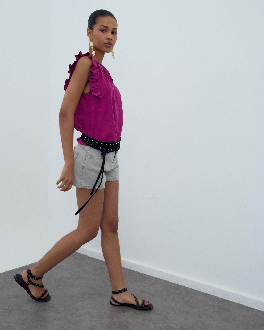 Blusa Sin Mangas Volantes Fucsia