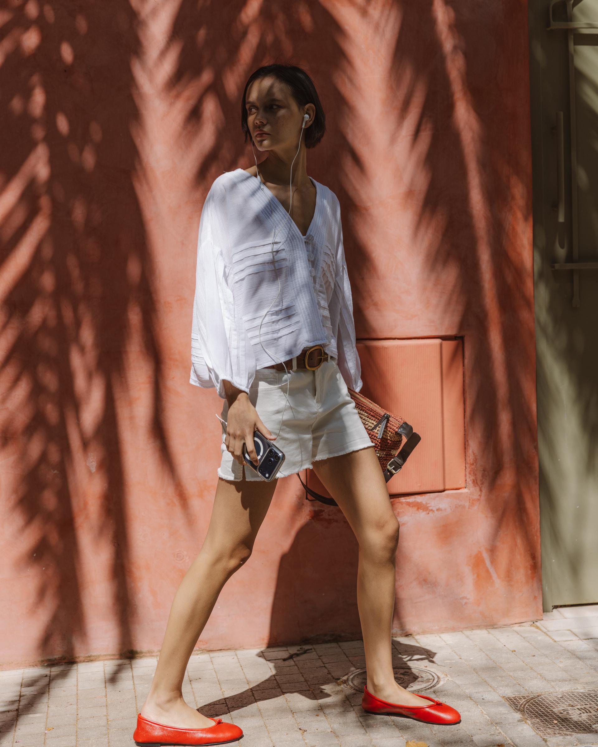 Blusa Pliegues Blanca