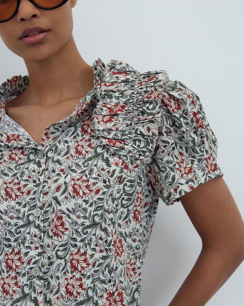 Blusa Manga Abullonada Volante Estampada Multicolor