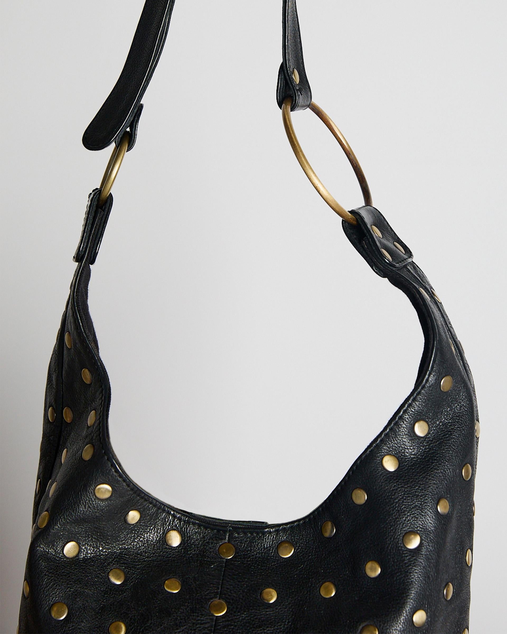 Bolso Piel Bucket Tachuelas Negro