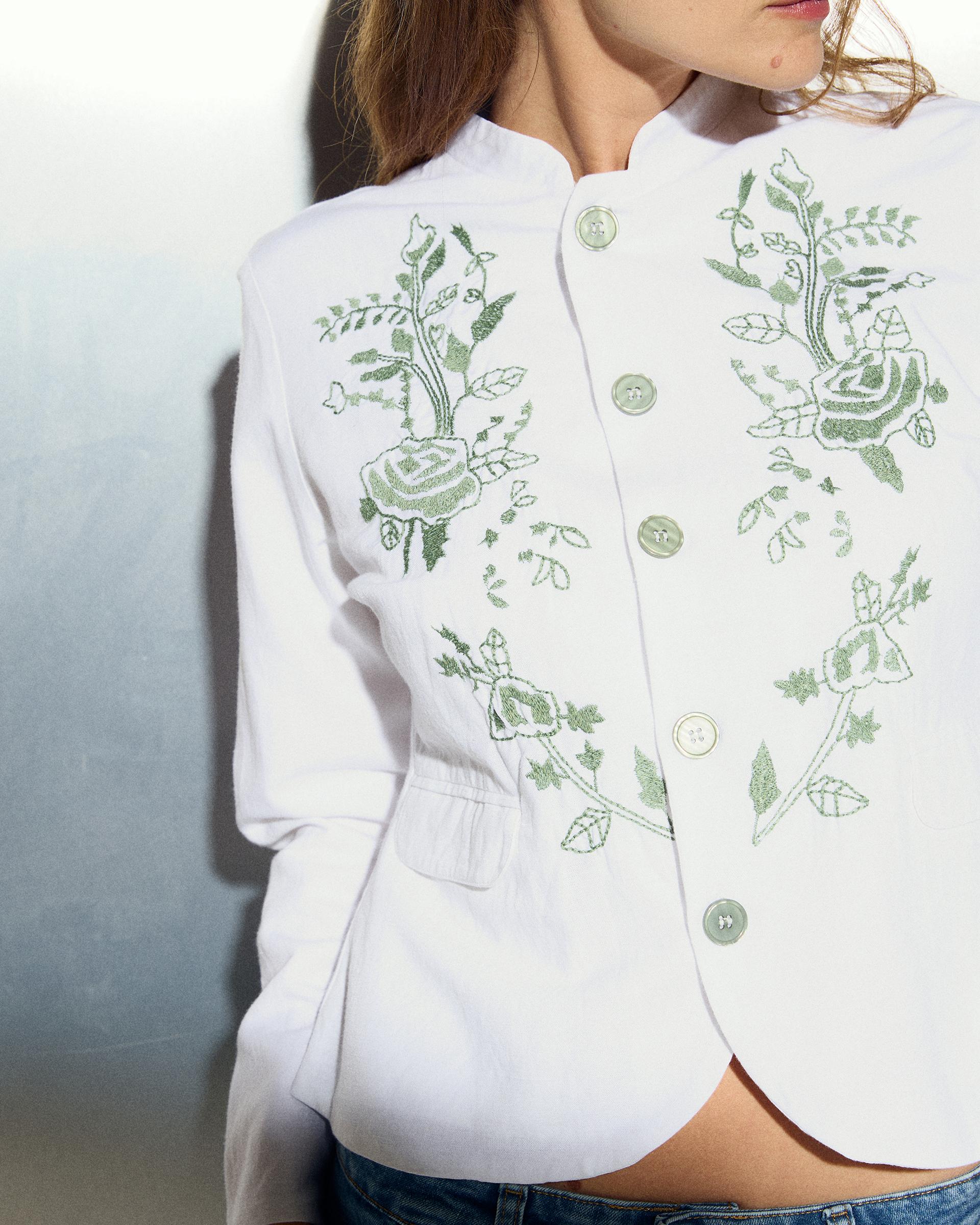 Blazer Bordados Florales Blanco
