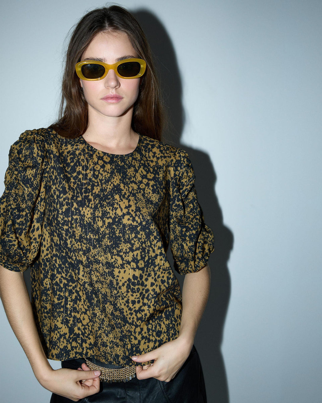 Blusa Estampado Manchas Mostaza