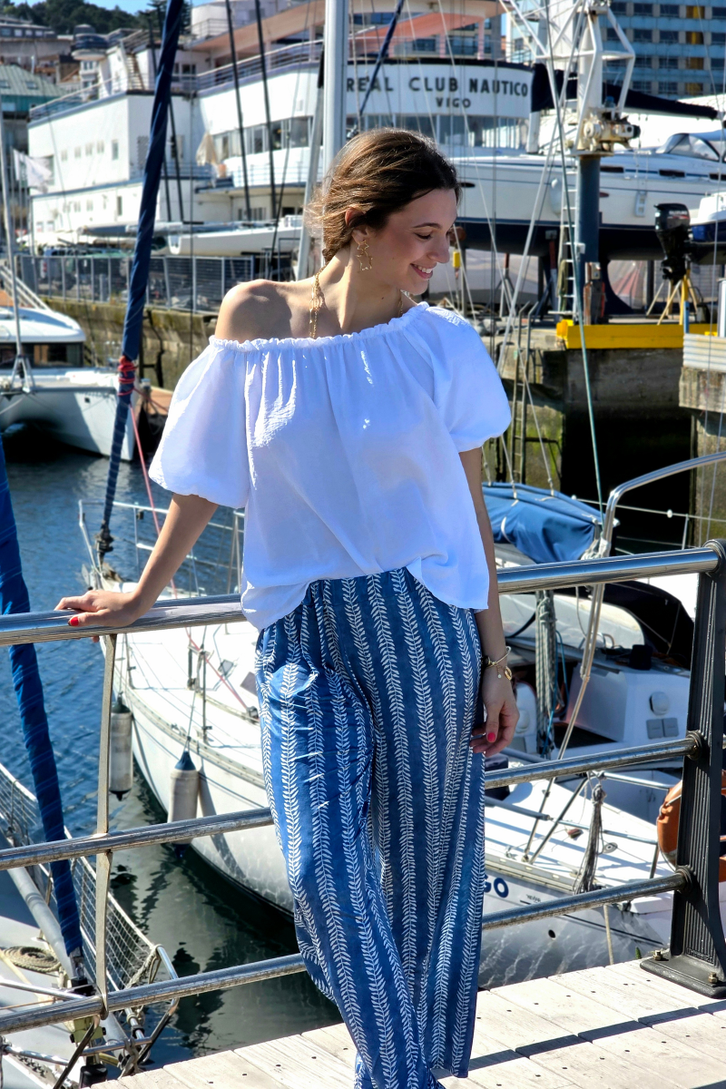 Pantalón Elástico Estampado Hojas Azul Jeans