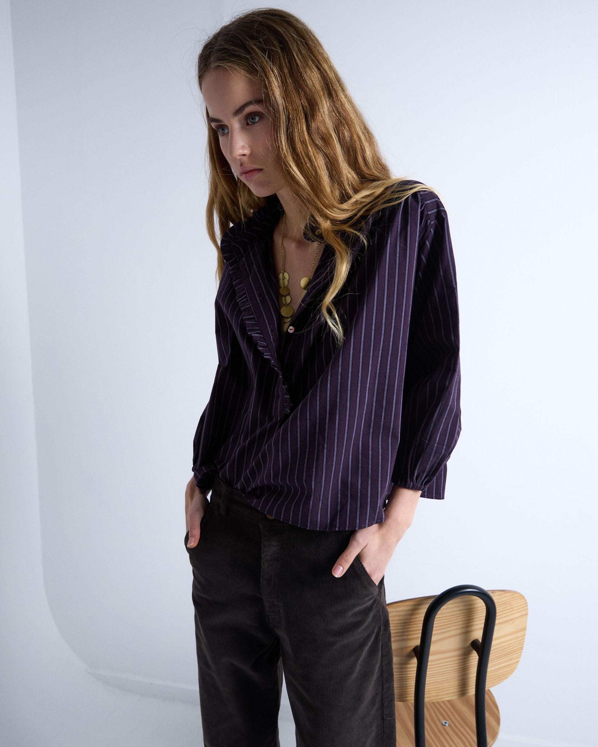Blusa Rayas Volante Morado