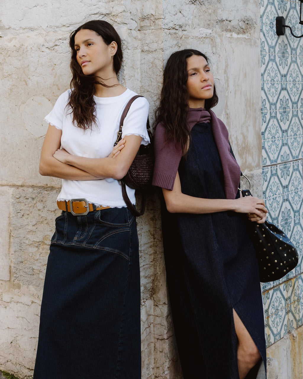 Falda Denim Costuras Azul Oscuro
