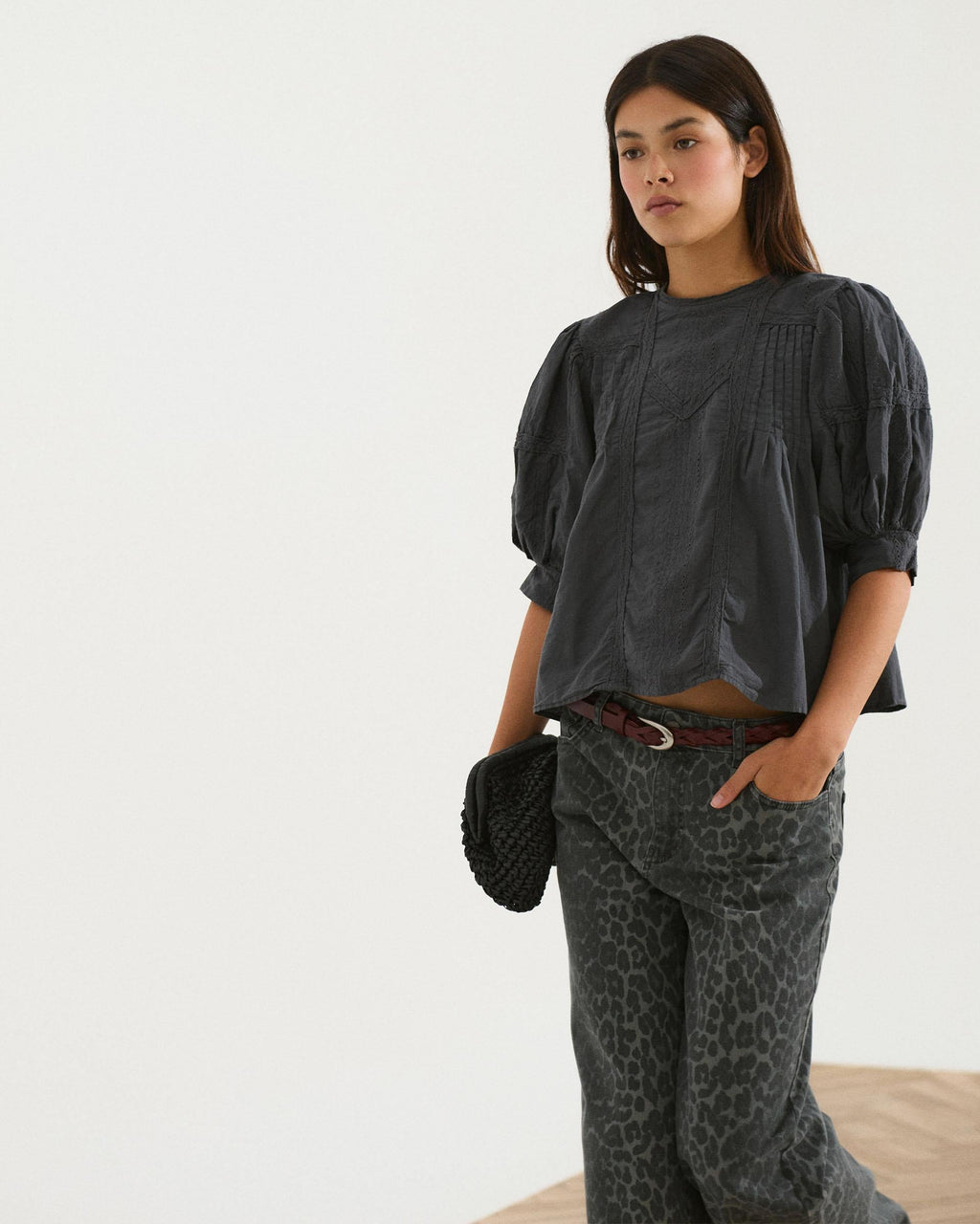 Blusa Manga Francesa Puntillas Jaretas Antracita