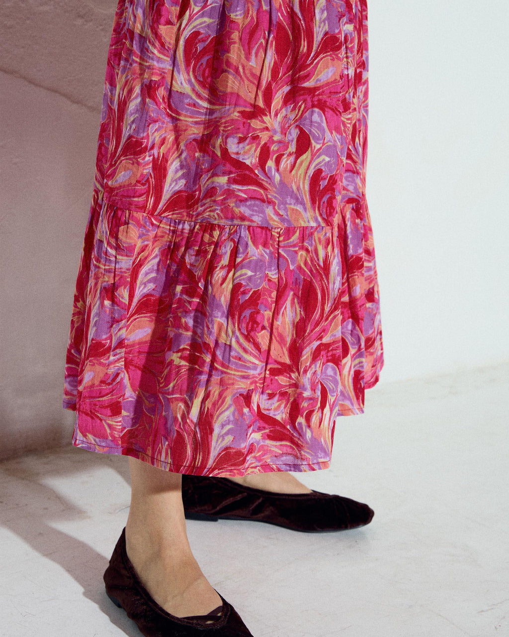 Falda Fluida Estampado Floral Fucsia